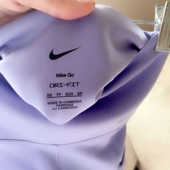 Nike rate dry fit Lavender High-Waisted Leggings - Picture 12 of 16